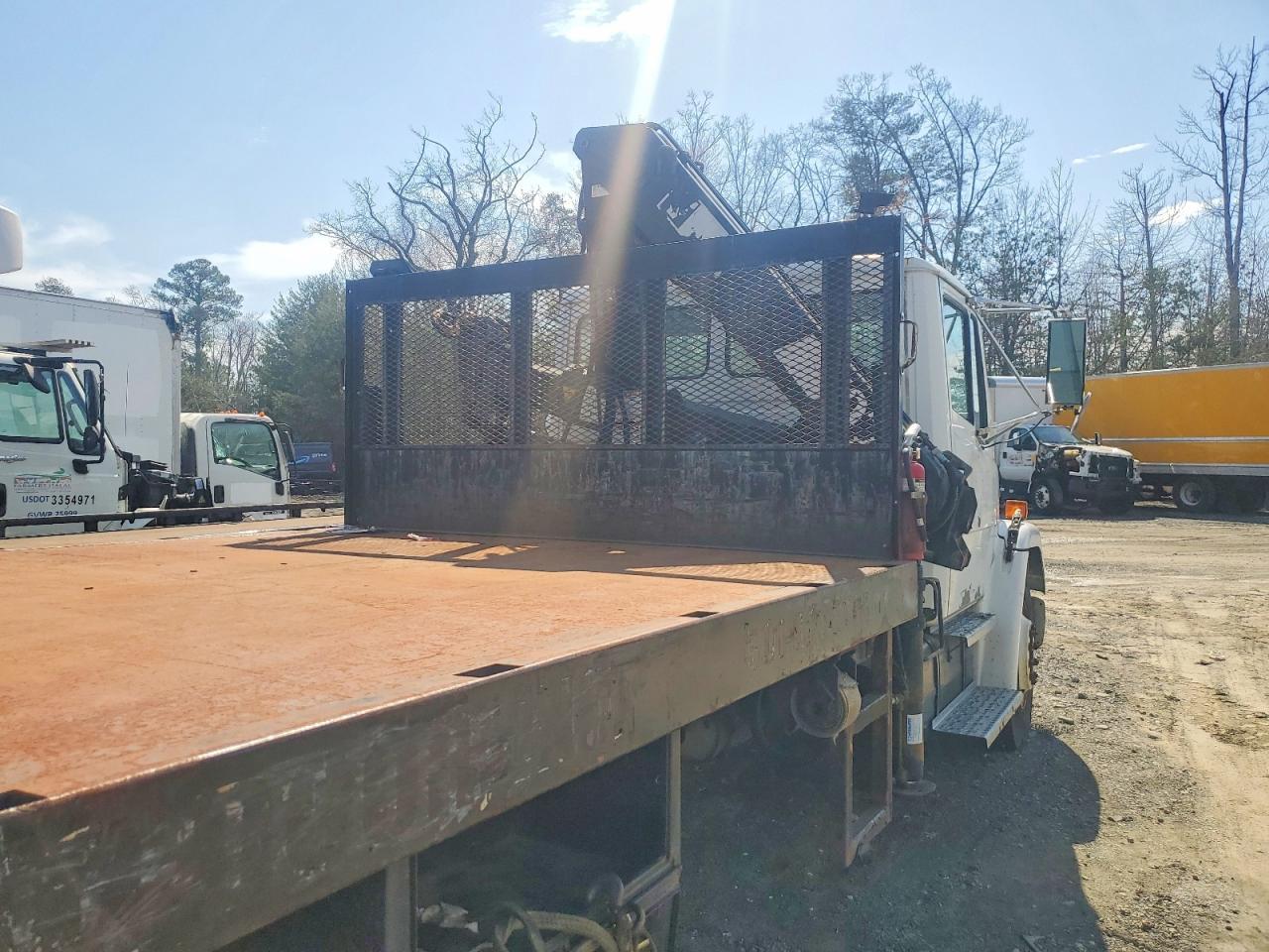 1993 Freightliner FL70