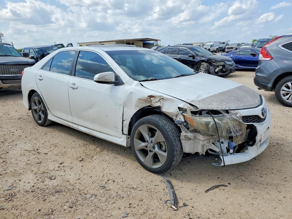 2014 Toyota Camry se Sport