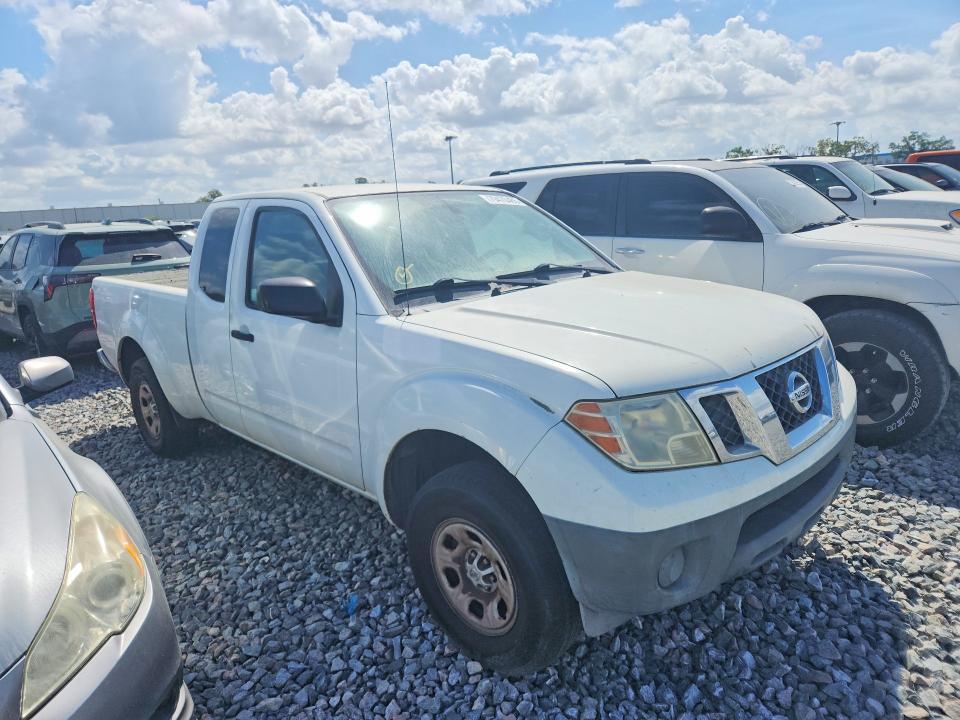 2015 Nissan Frontier S