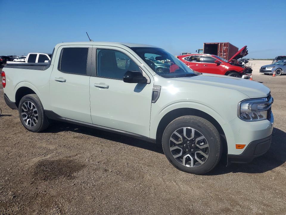 2024 Ford Maverick Lariat