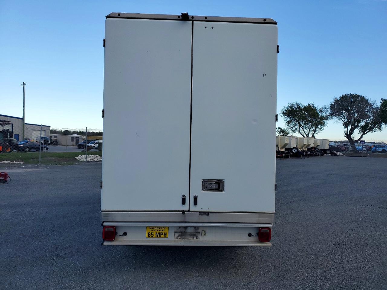 2020 Ford Transit Delivery Truck