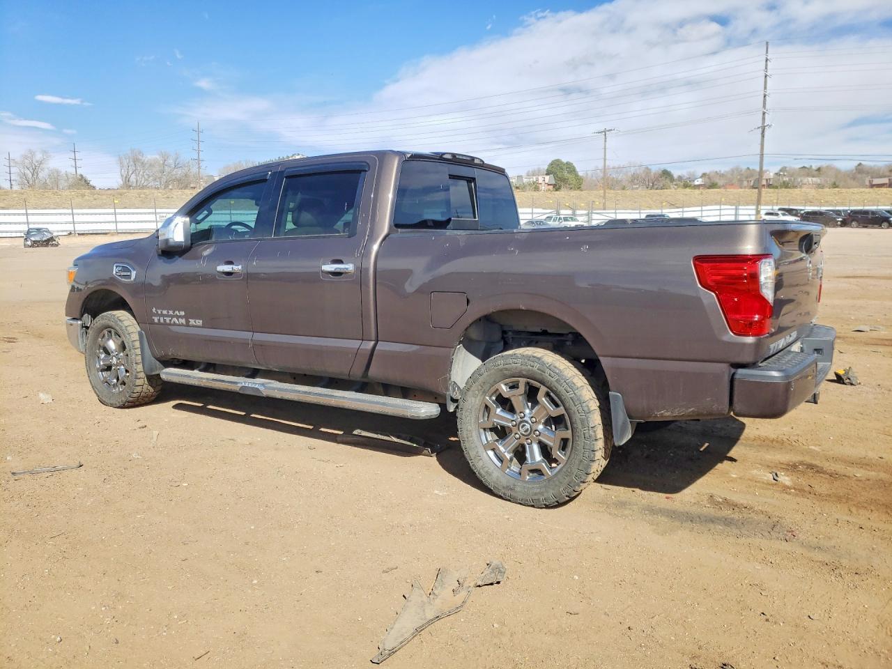 2017 Nissan Titan XD SL