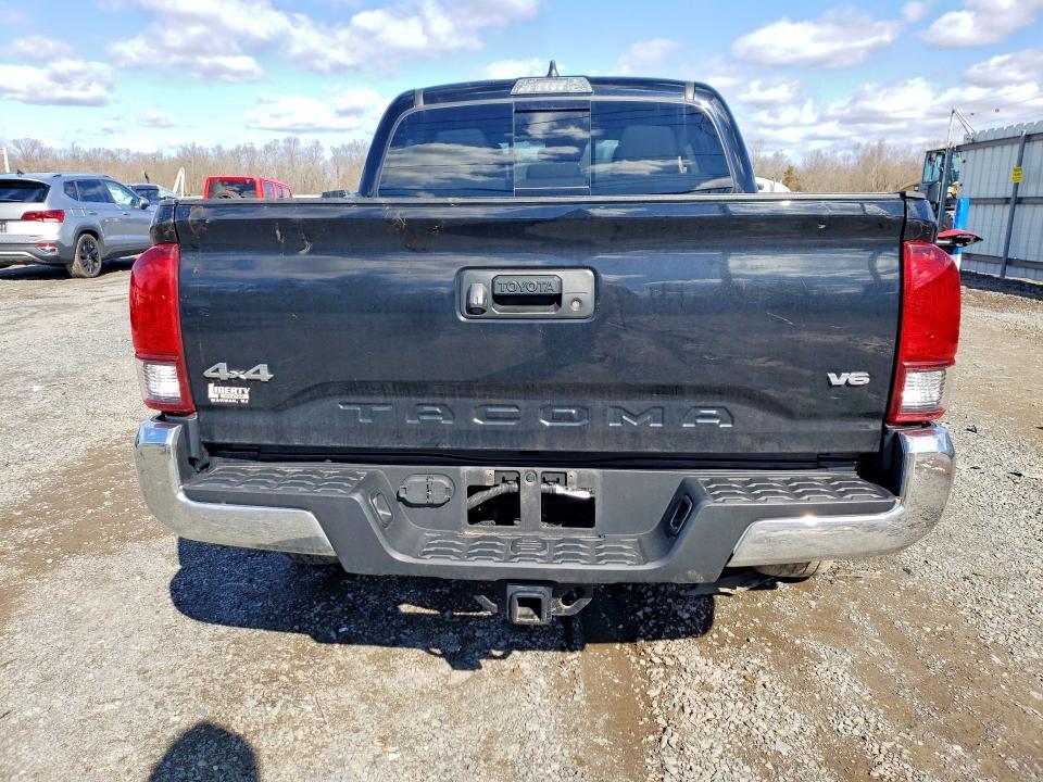 2022 Toyota Tacoma SR5 V6