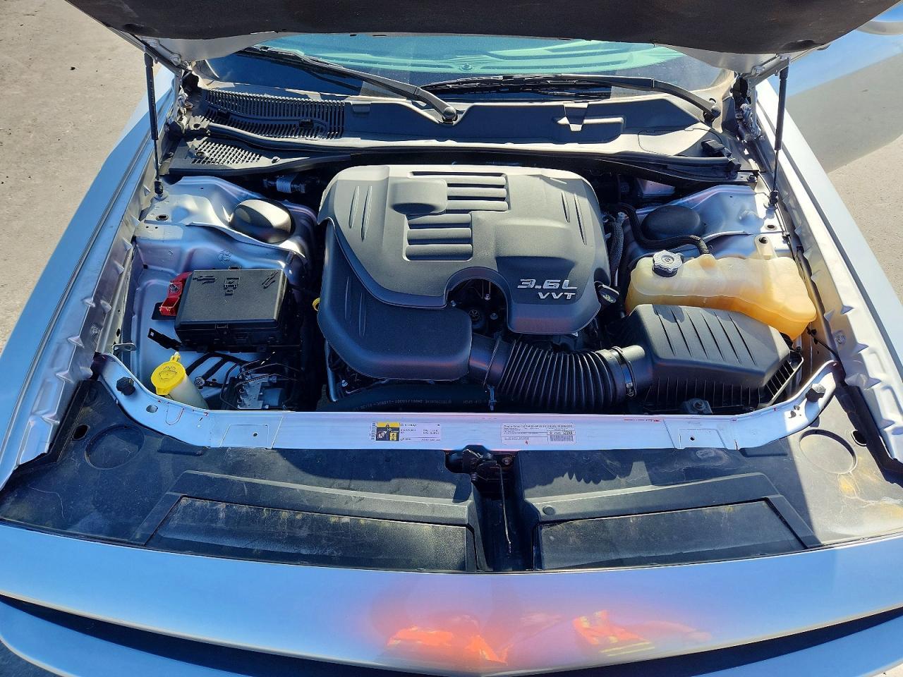 2020 Dodge Challenger sxt