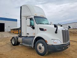 Peterbilt Vehiculos salvage en venta: 2017 Peterbilt 579 Semi Truck