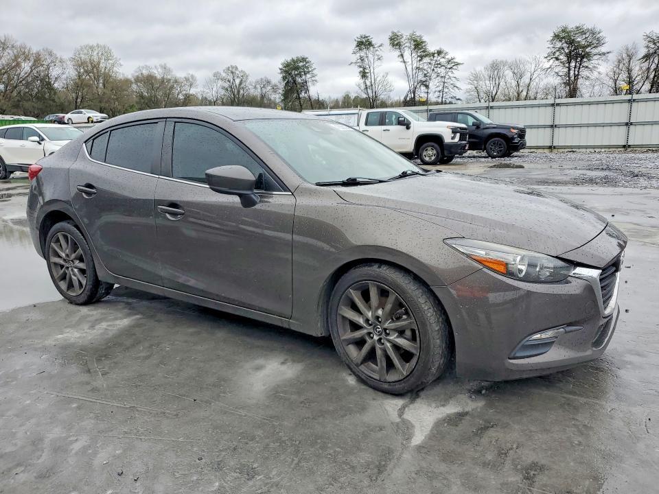 2018 Mazda 3 Touring