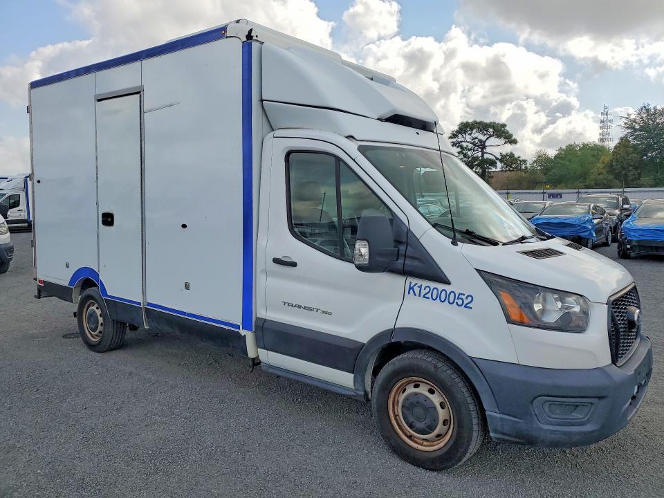 2020 Ford Transit 350 Delivery Truck