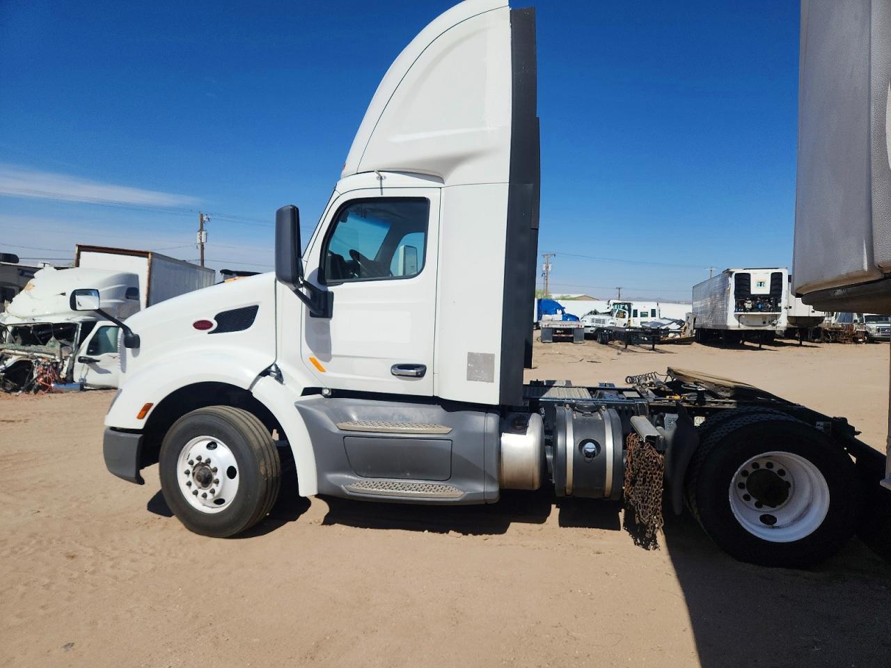 2018 Peterbilt 579 Semi Truck