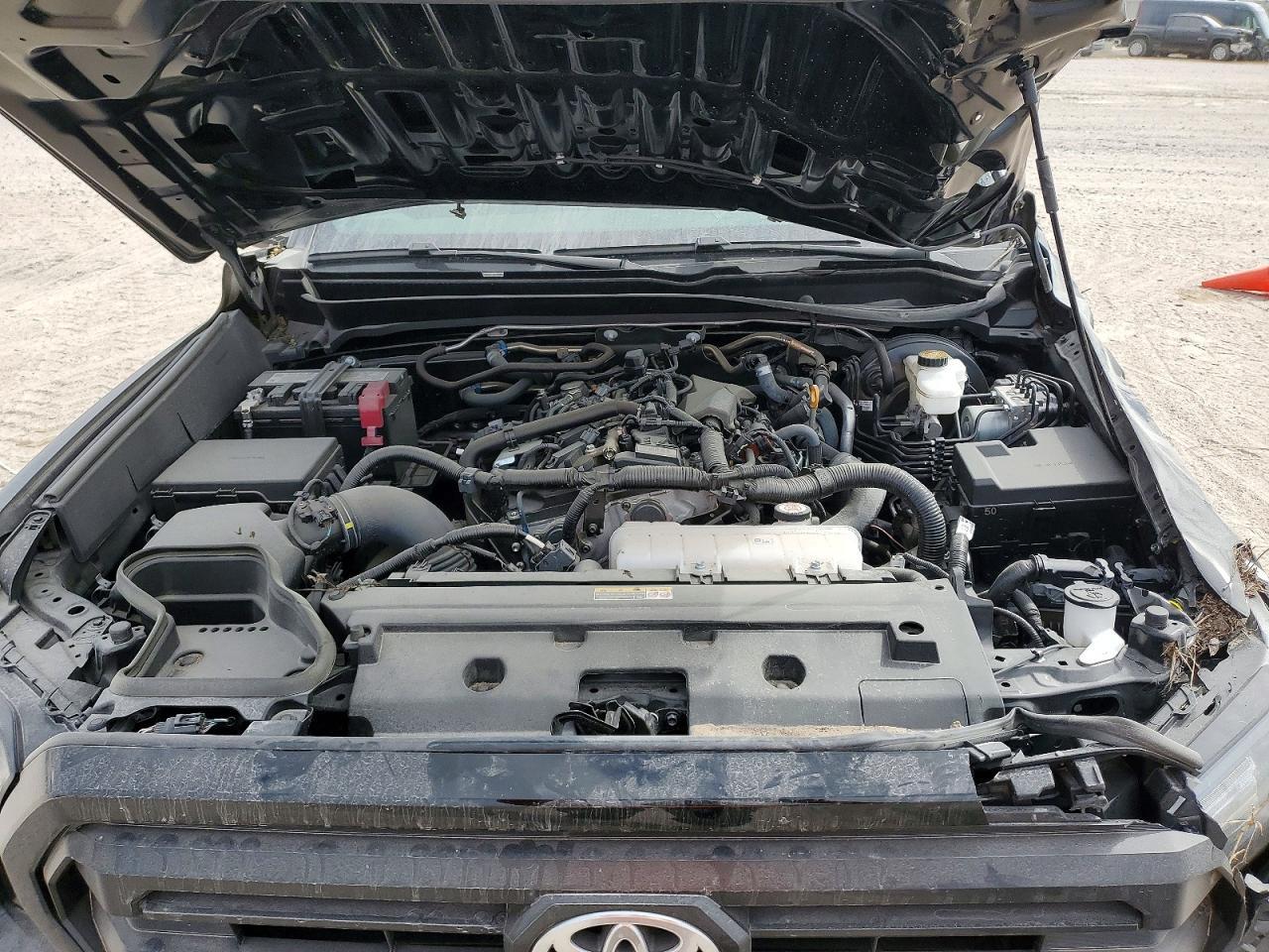 2025 Toyota Tacoma SR