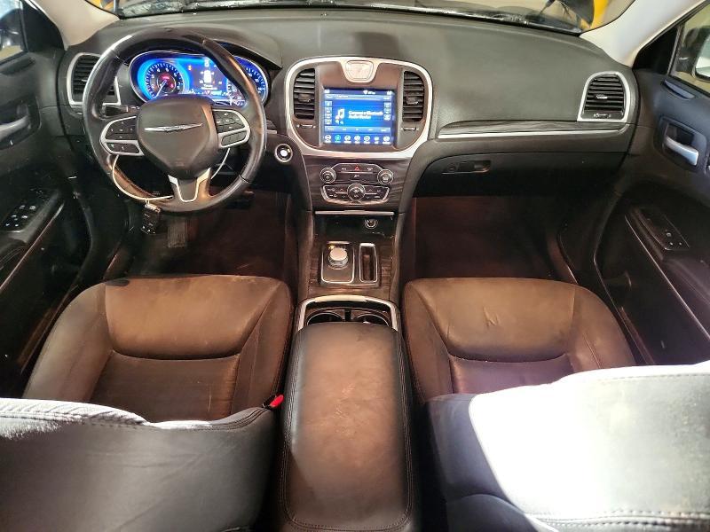 2018 Chrysler 300 Touring