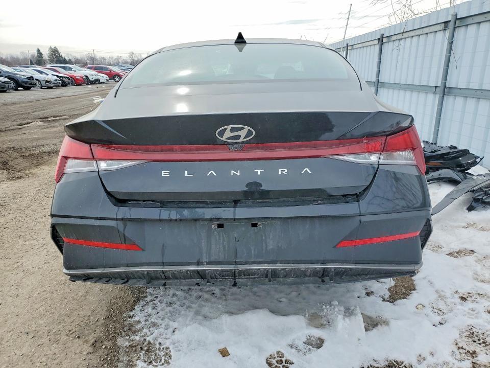 2025 Hyundai Elantra sel Sport