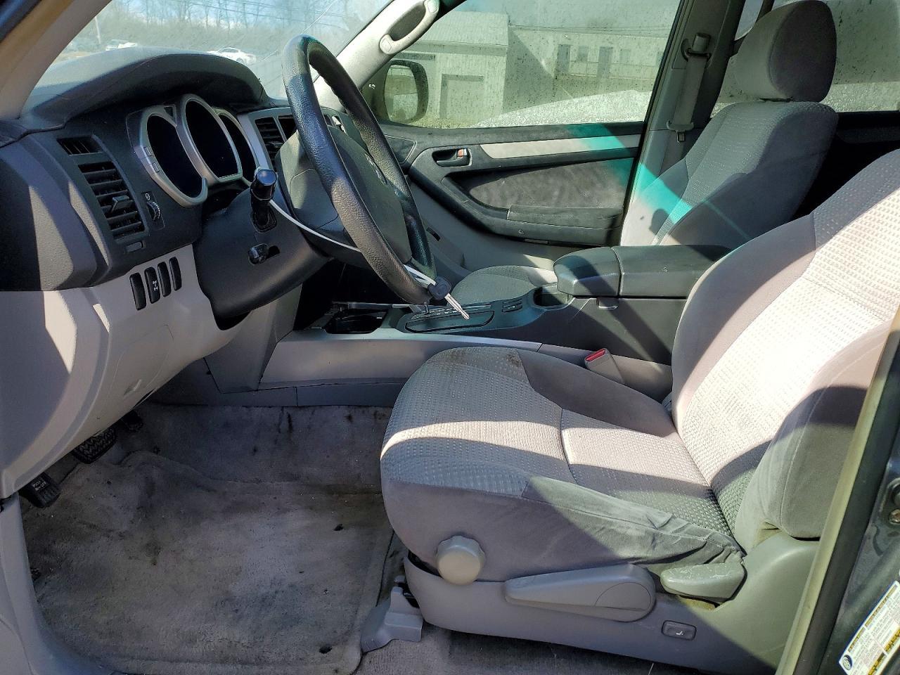 2004 Toyota 4runner SR5