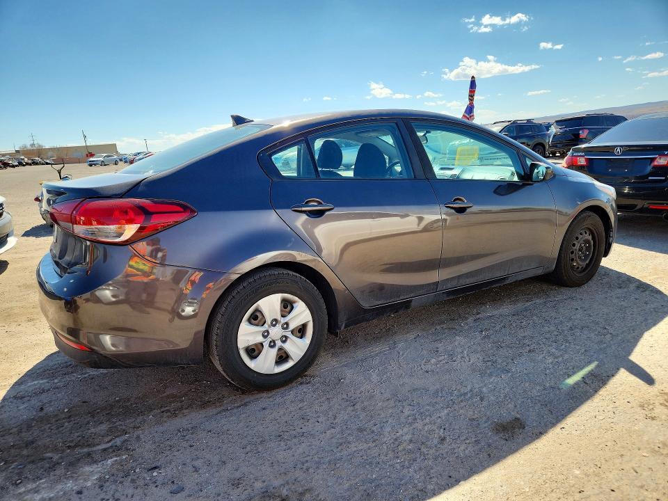 2018 KIA Forte lx