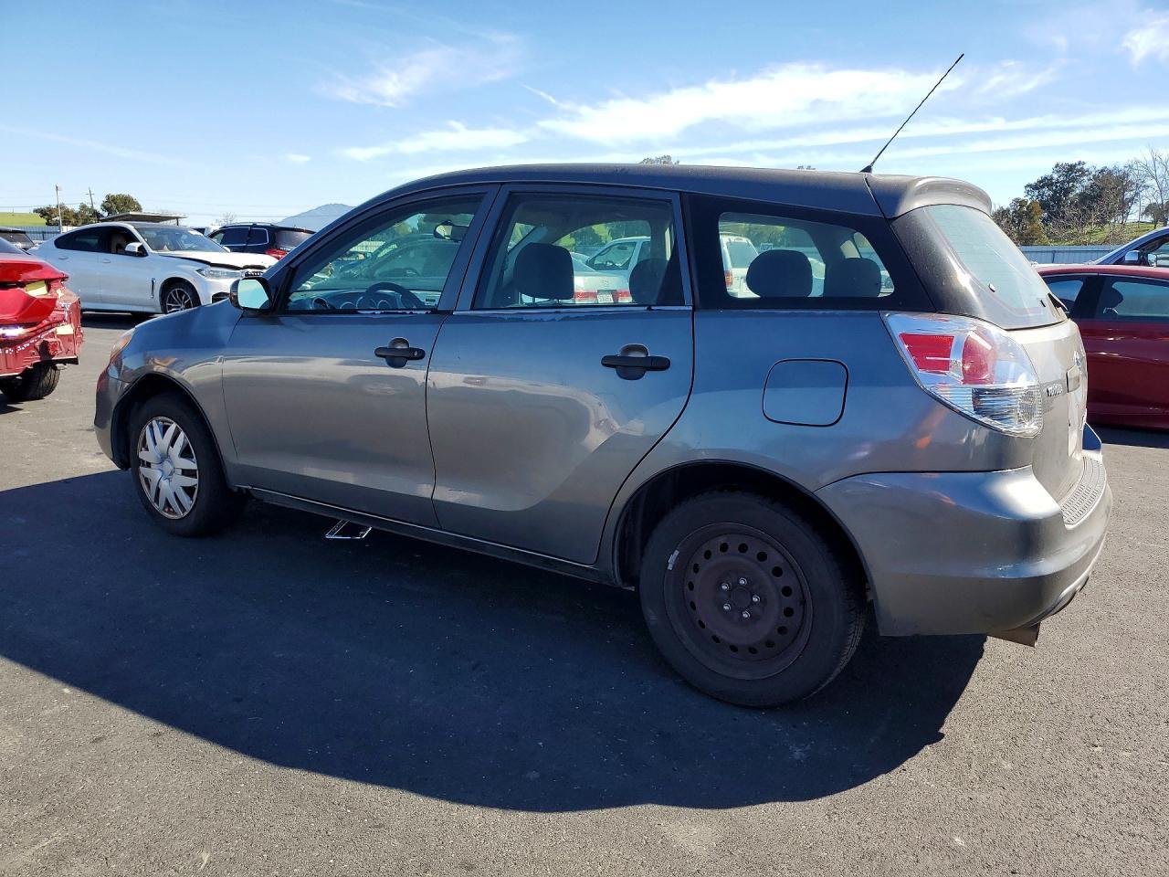 2005 Toyota Matrix Base