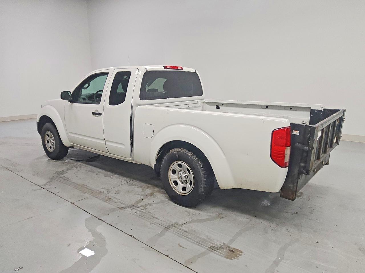 2015 Nissan Frontier S