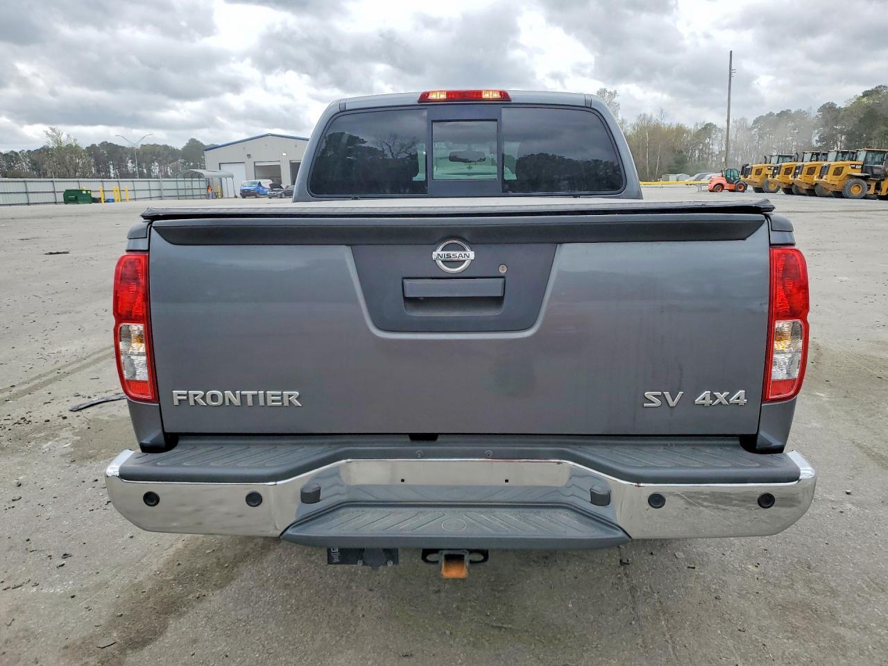 2018 Nissan Frontier SV