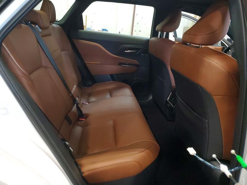 2025 Toyota Crown Signia xle