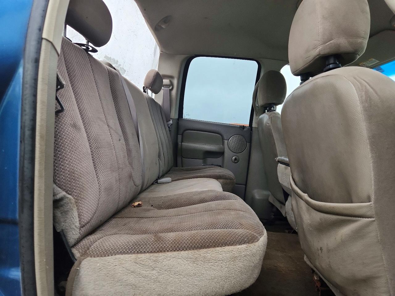 2004 Dodge RAM 1500 ST