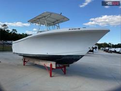 Compre botes salvage a la venta ahora en subasta: 2023 Other Automobile 242 CC L=2