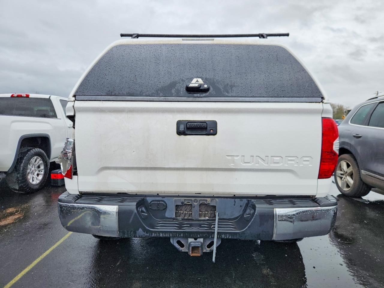 2016 Toyota Tundra SR5