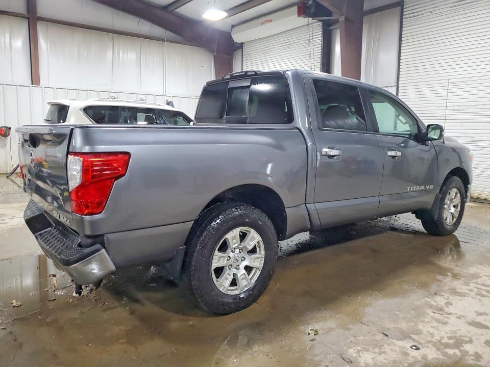 2019 Nissan Titan SV
