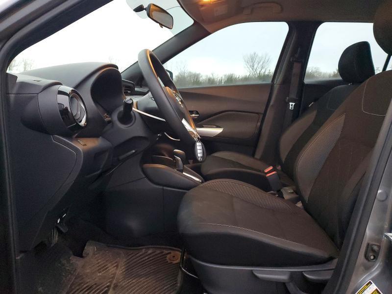 2019 Nissan Kicks sv