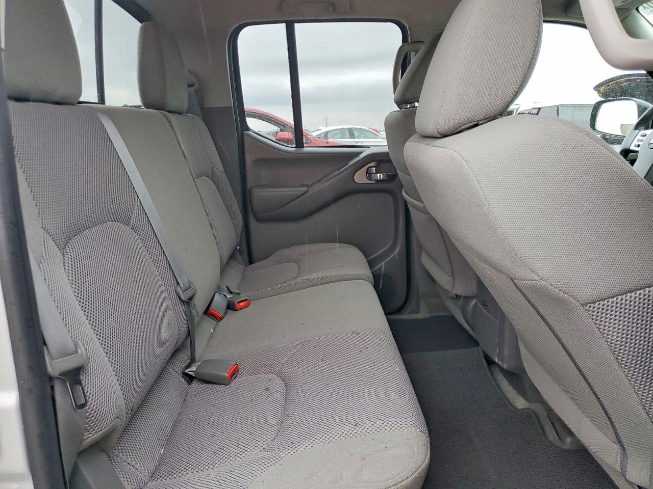 2018 Nissan Frontier SV