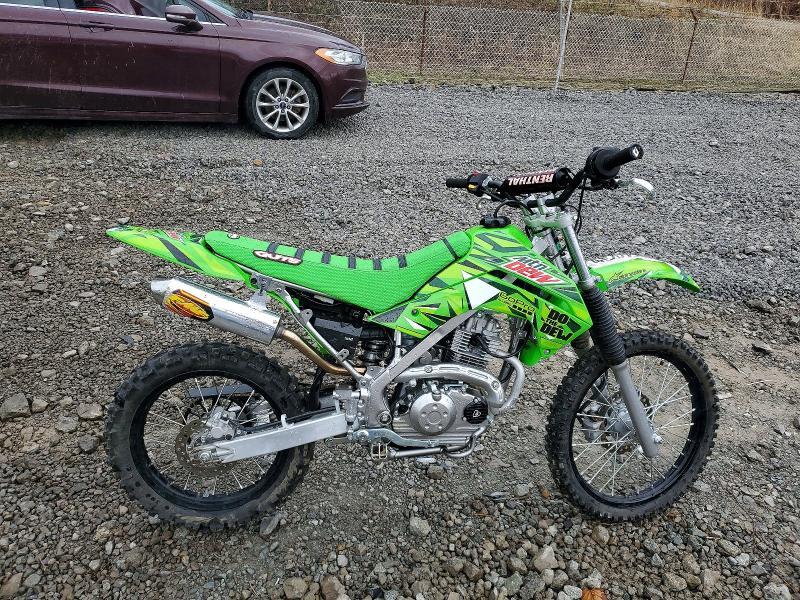 2025 Kawasaki KLX140 B