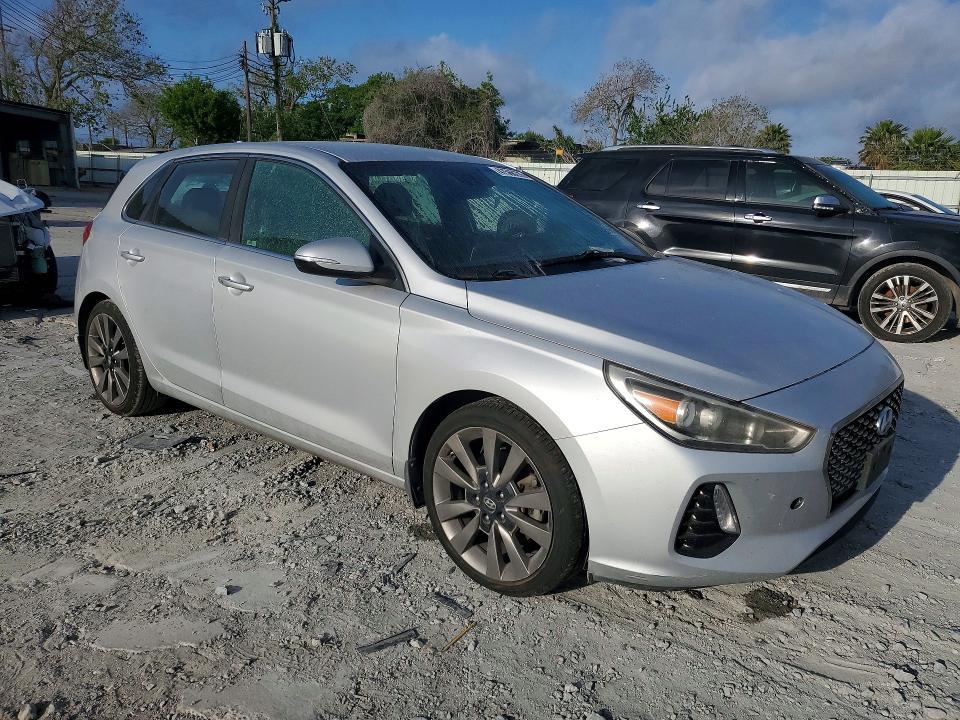 2018 Hyundai Elantra gt Sport