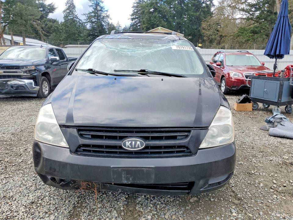 2007 KIA Sedona Base