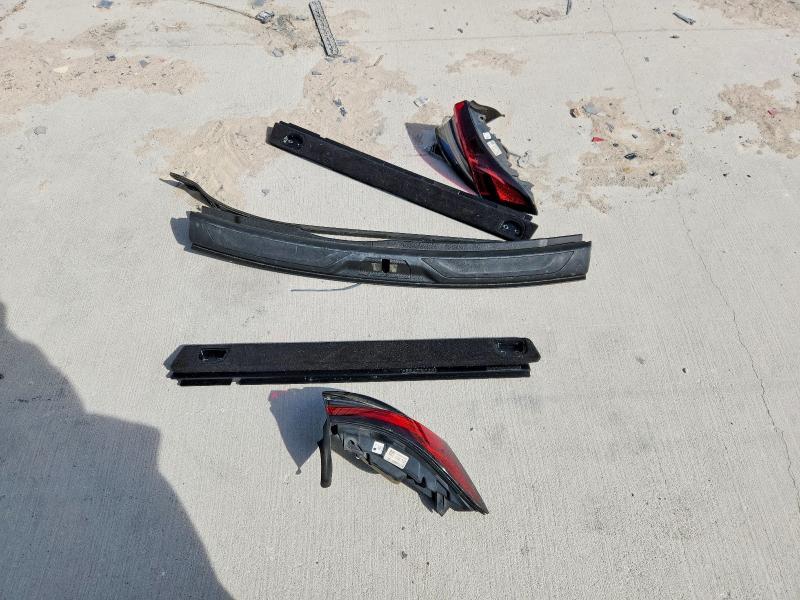 2022 Maserati Levante Base