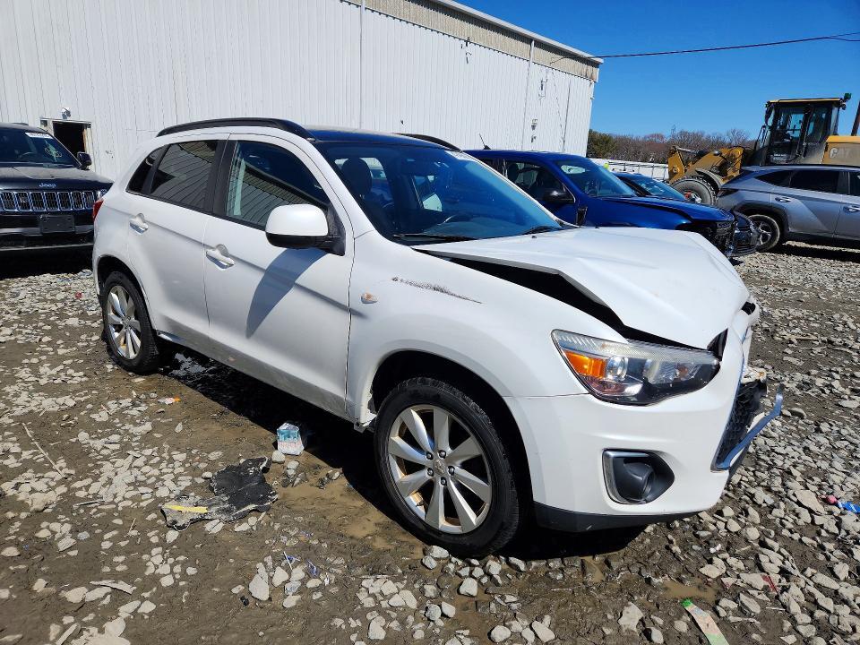 2013 Mitsubishi Outlander Sport se
