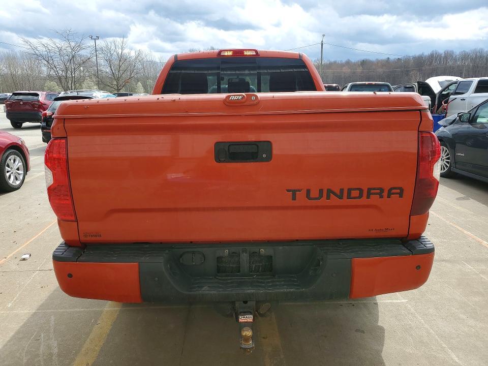 2017 Toyota Tundra SR5