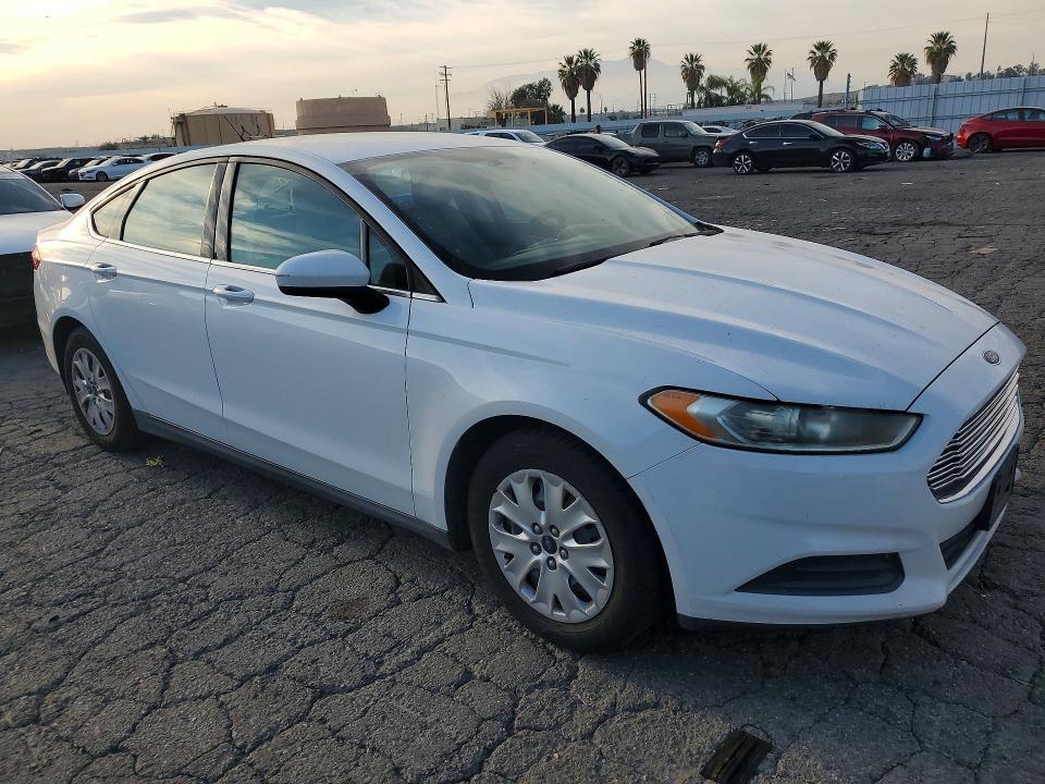 2014 Ford Fusion s