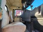 2000 Freightliner Medium Convention Semi Truck