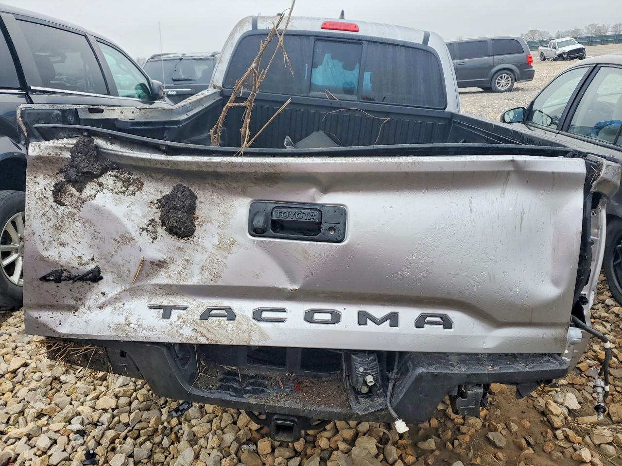 2019 Toyota Tacoma SR V6