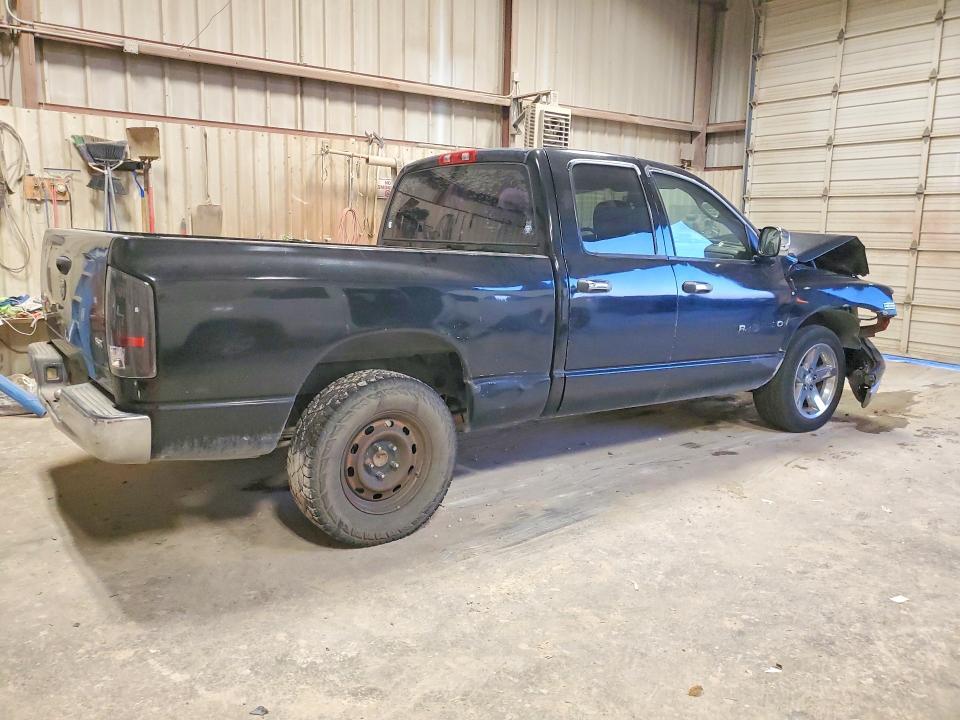 2004 Dodge RAM 1500 ST