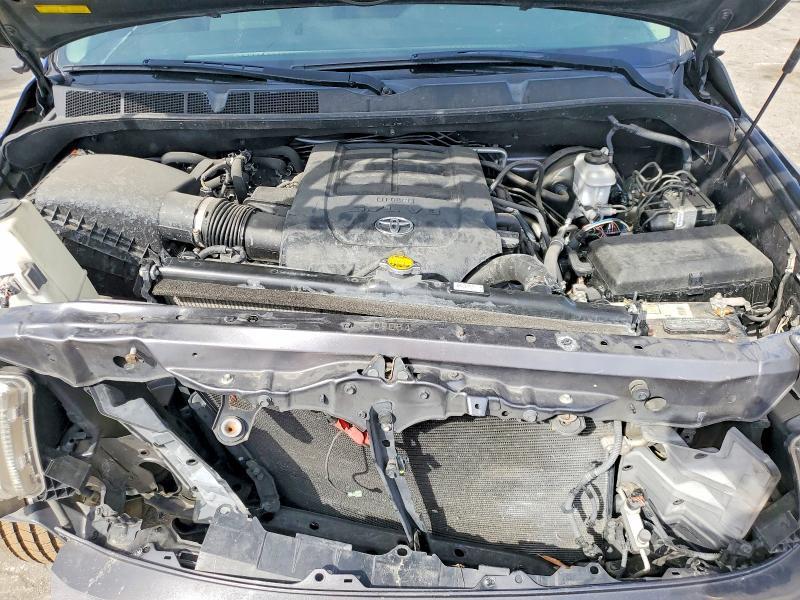 2017 Toyota Sequoia SR5