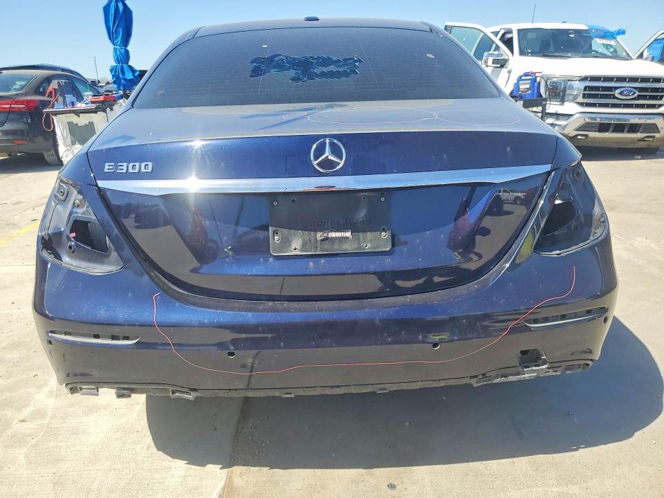 2017 Mercedes-Benz E 300