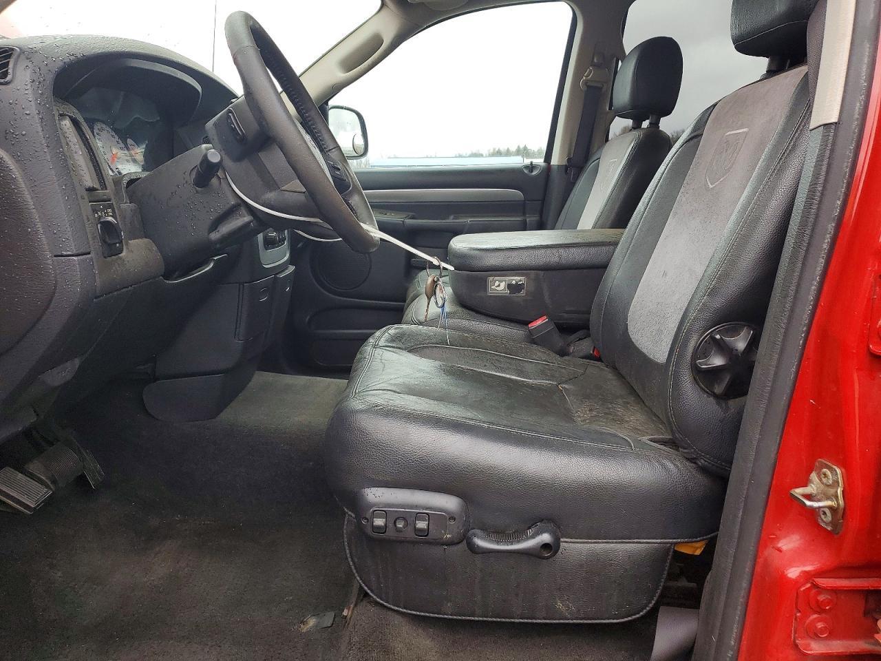 2005 Dodge RAM 1500 ST