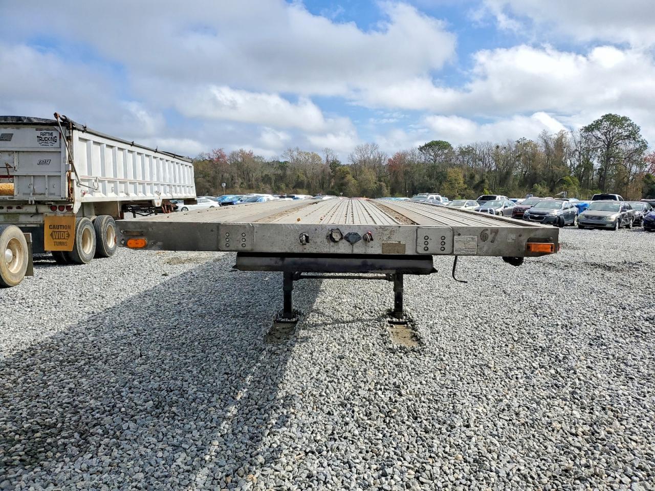 2002 Transcraft Flatbed Trailer