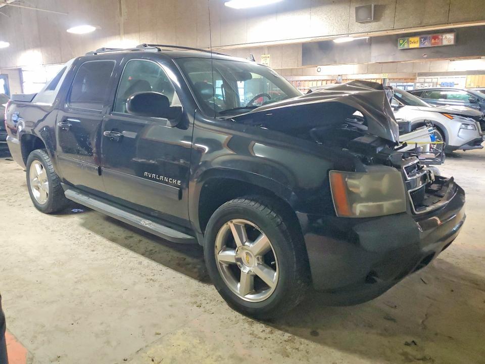 2011 Chevrolet Avalanche LT