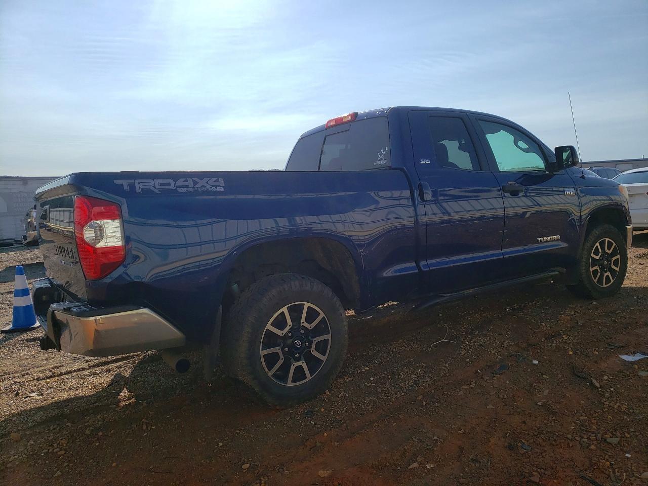 2014 Toyota Tundra SR5