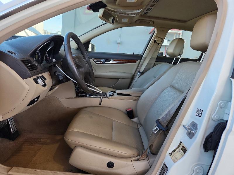 2011 Mercedes-Benz C300