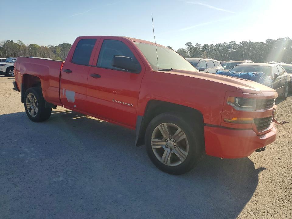 2017 Chevrolet Silverado K1500 Custom