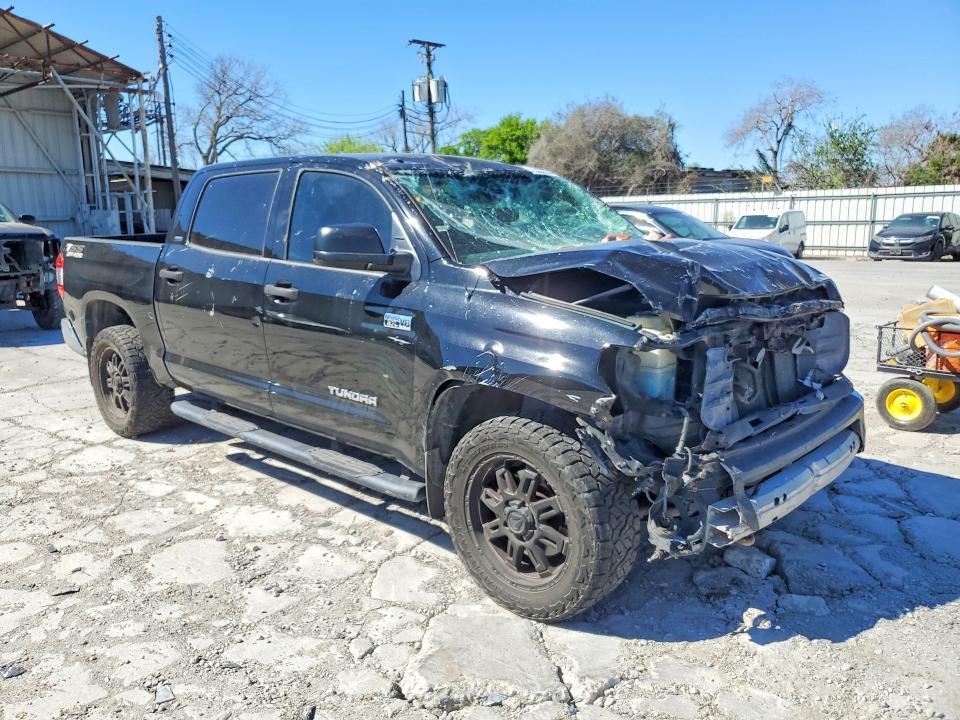 2014 Toyota Tundra SR5