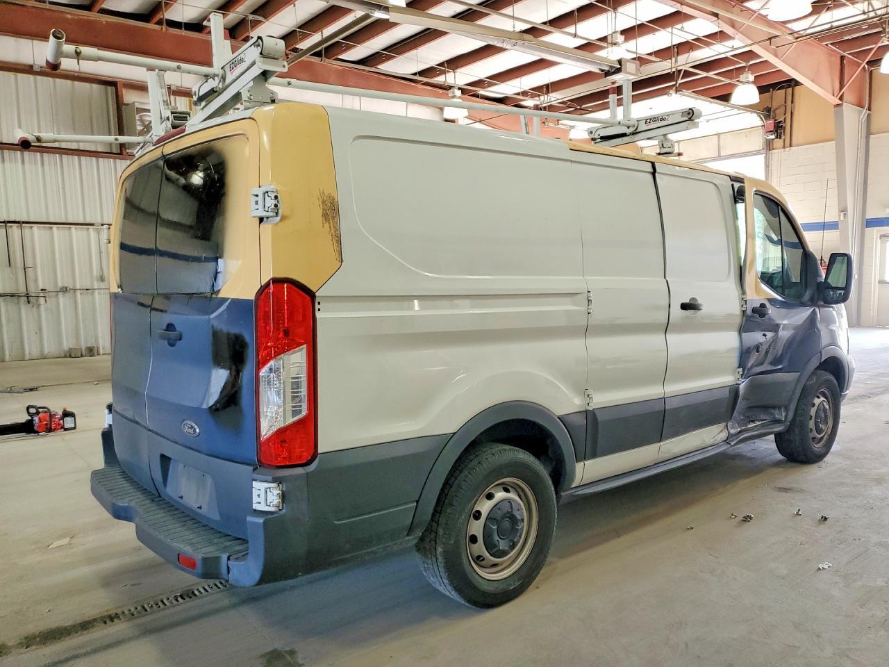 2015 Ford Transit