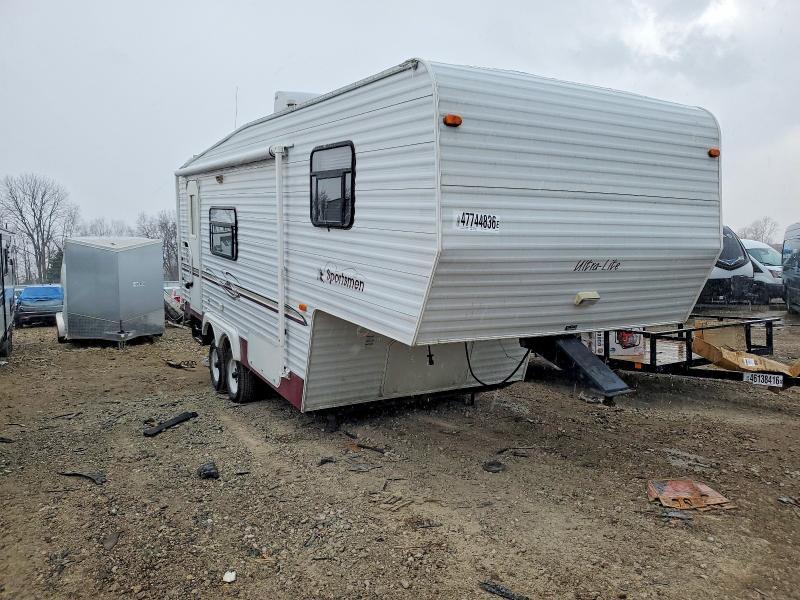 2003 Sportsmen Ultra Lite Camper