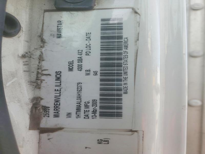 2010 International 4300 BOX Truck