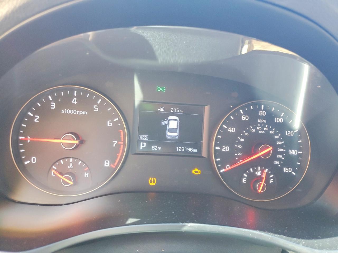 2017 KIA Cadenza Premium
